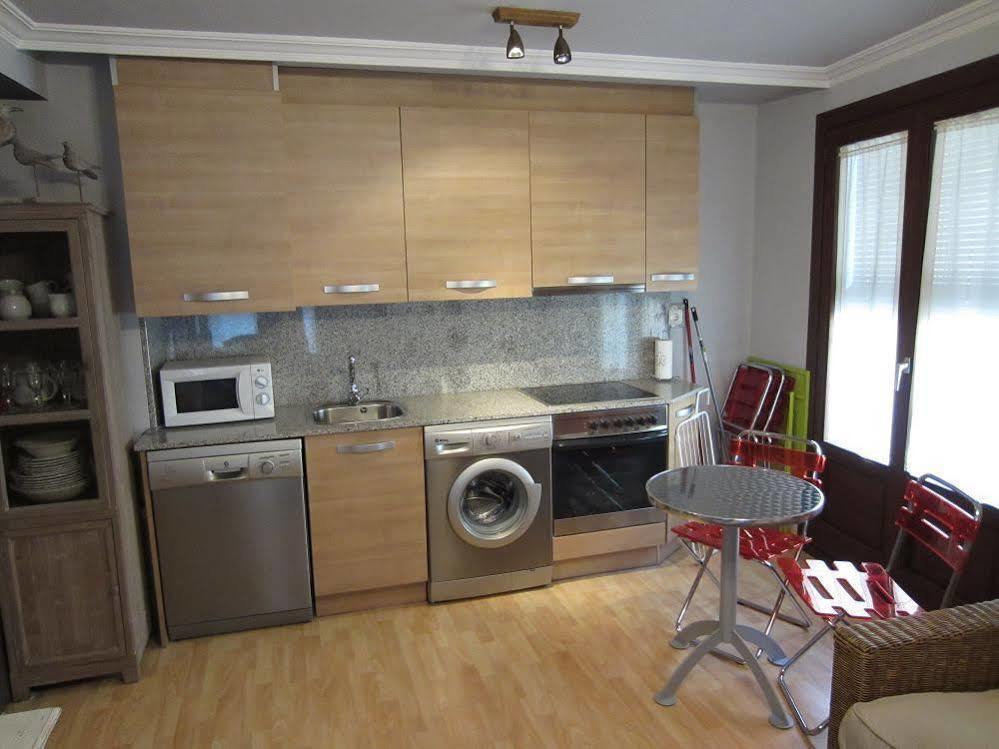 Apartamentos Alcoba De Baco Barbastro Esterno foto